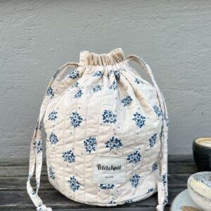 get you knit together bag i midnight blue flower