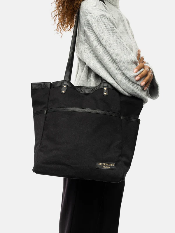 project 21 i sort med person