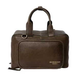 project 39 er en mørkegrøn projekt taske